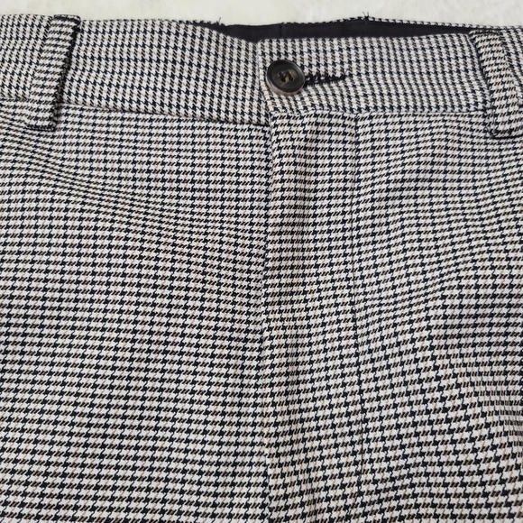 Zara Man houndstooth cuffed pants, Size 32 - Picture 4 of 10